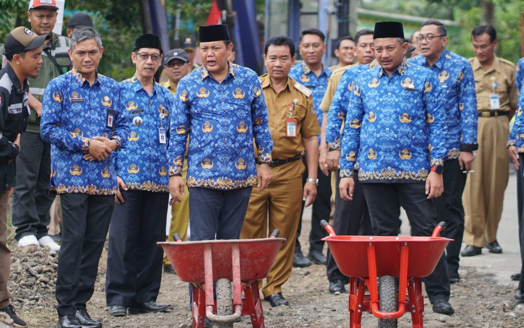 SEGERA MULUS, JALAN PENDEM-NGARGOYOSO KARANGANYAR MULAI DIPERBAIKI, TARGET SELESAI 14 AGUSTUS 2023