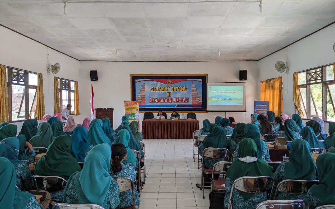 Sosialisasi Pengelolaan Pengaduan Pelayanan Publik di Kecamatan Jenawi