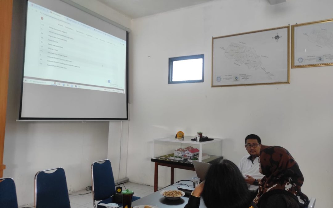 Pendampingan PPID dan Monitoring Website Desa Munggur Mojogedang