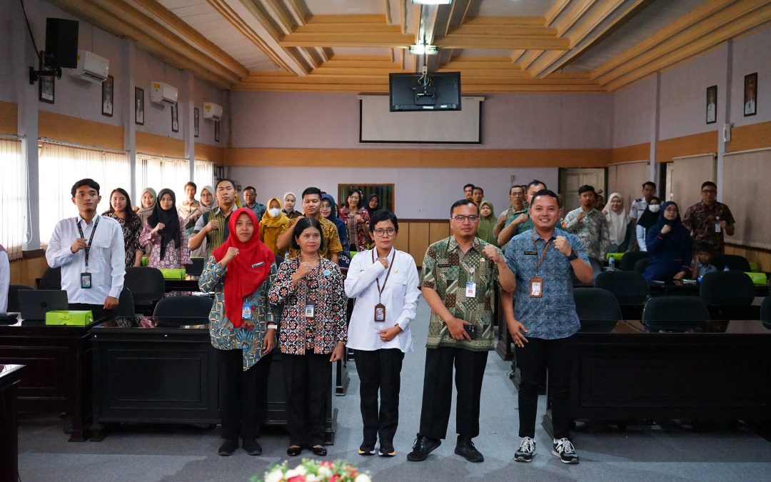 Diskominfo Gelar Pembinaan Admin Kegiatan Statistik Sektoral Kabupaten Karanganyar Tahun 2025