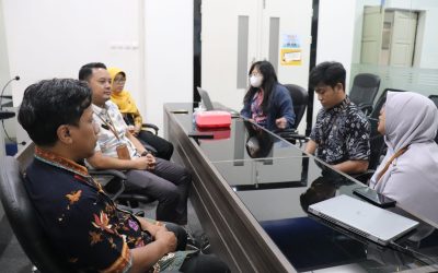 Diskominfo Karanganyar menerima kunjungan dari Diskominfo Provinsi Jawa Tengah